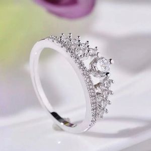 925 Sterling Silver Ladies Princess Crown Ring